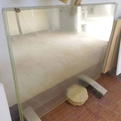 Dostosowalne szkło ołowiane do ochrony przed promieniowaniem o wysokiej częstotliwości osłony i 30-40% zawartości ołowiu do osłony rentgenowskiej