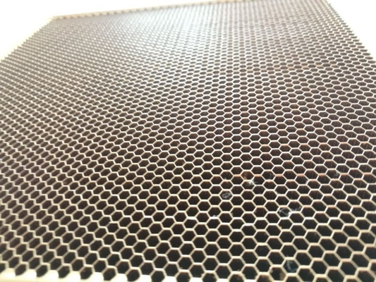 5.2mm Wielkość komórki Stalowe komory węglowe Emi Osłonięte klatki Faraday'a grubość 50 mm