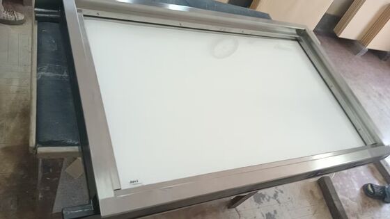 Transparency Varies Depending On Size And Thickness X-Ray-Protective-Glass Engineered For Medical Imaging And Industrial