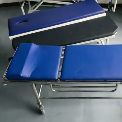 Niemagnetyczne nosze do przenoszenia rezonansu magnetycznego o maksymalnym obciążeniu 240 kg i 4 ergonomicznymi uchwytami do bezpiecznego transportu pacjenta