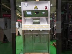 Regulowane paski dla bezpiecznego dopasowania